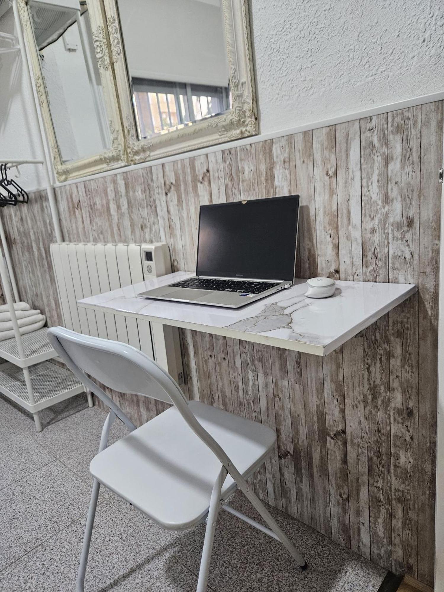 Habitacion En Casa De Familia "Valenciabonita" Exteriér fotografie